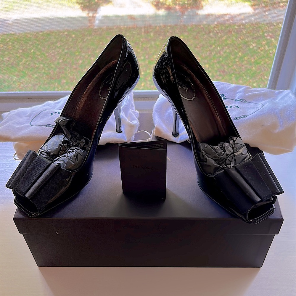 Prada peep toe pumps